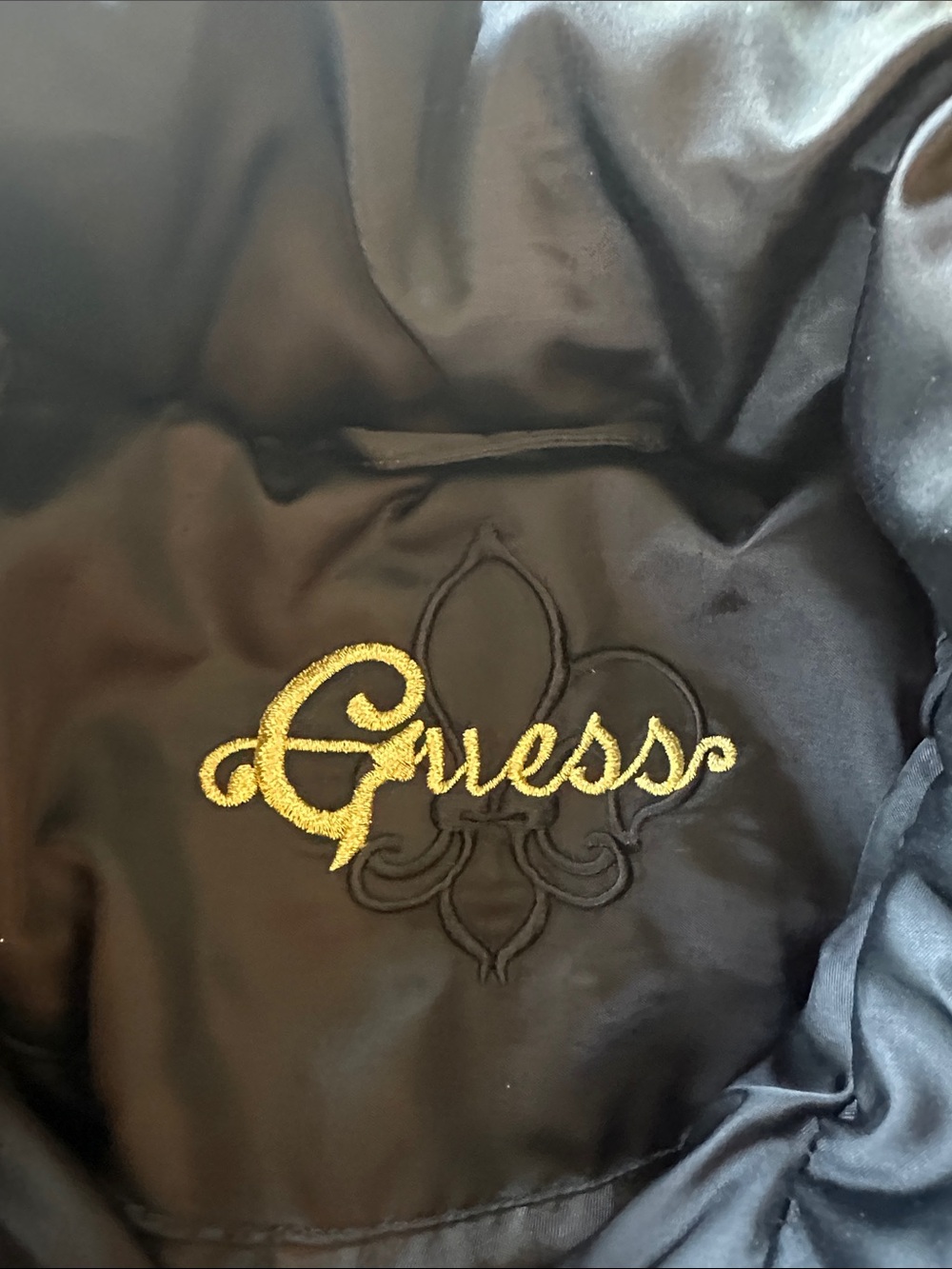Guess bomber style jacket - Picture 8 of 9